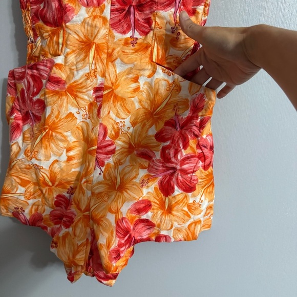 Royal Hawaiian Floral Romper Size XS - Picture 6 of 13
